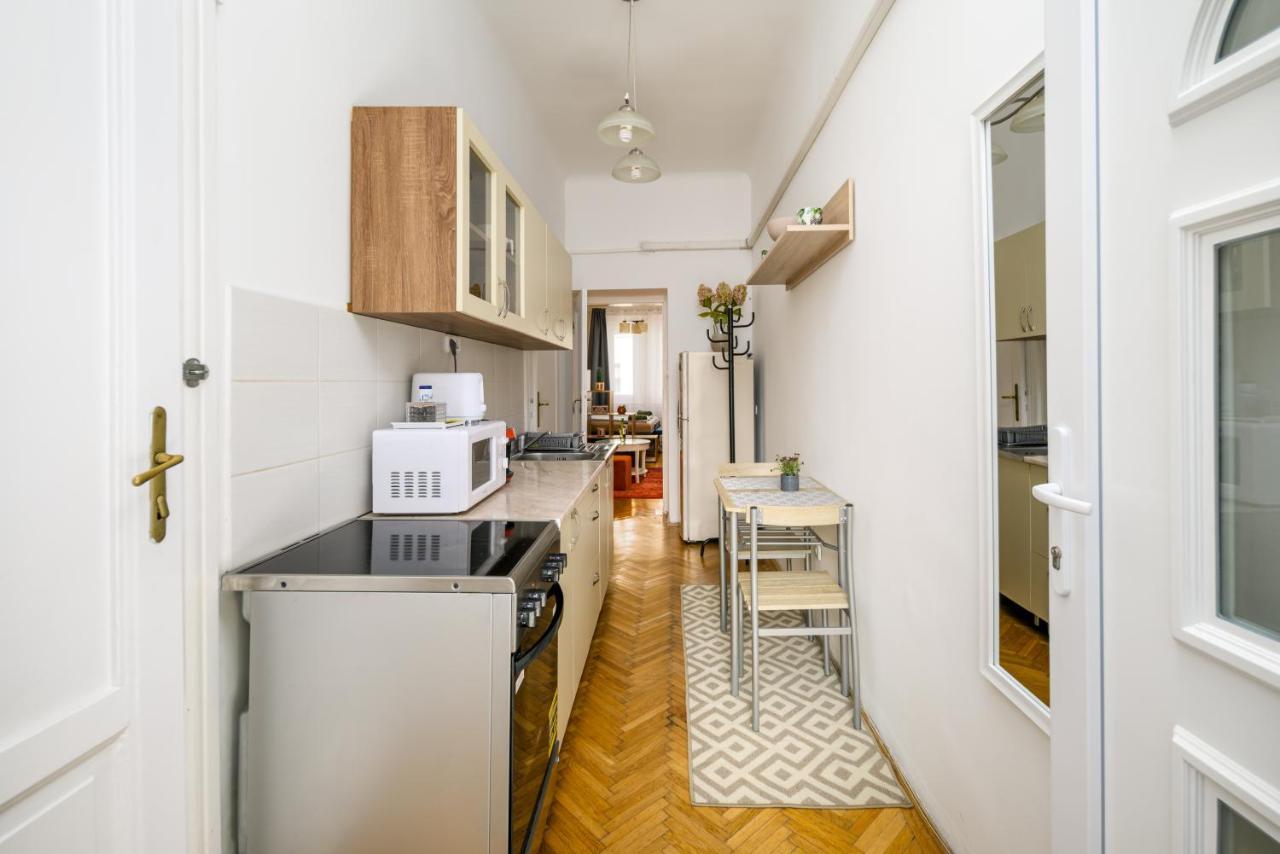 Margaret Apartment By The Danube Budapest Exterior photo